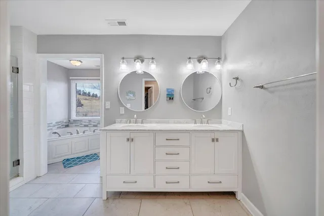 $724,950 | 185 Walnut Manor Drive, Fincastle, VA 24090