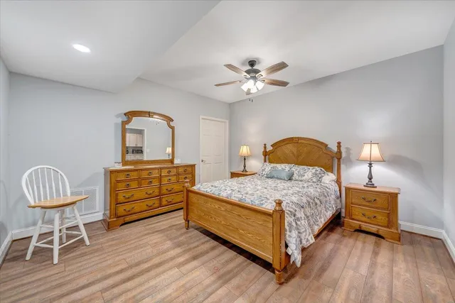 $724,950 | 185 Walnut Manor Drive, Fincastle, VA 24090