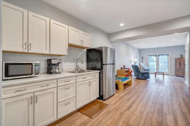 $724,950 | 185 Walnut Manor Drive, Fincastle, VA 24090