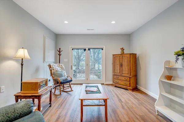 $724,950 | 185 Walnut Manor Drive, Fincastle, VA 24090