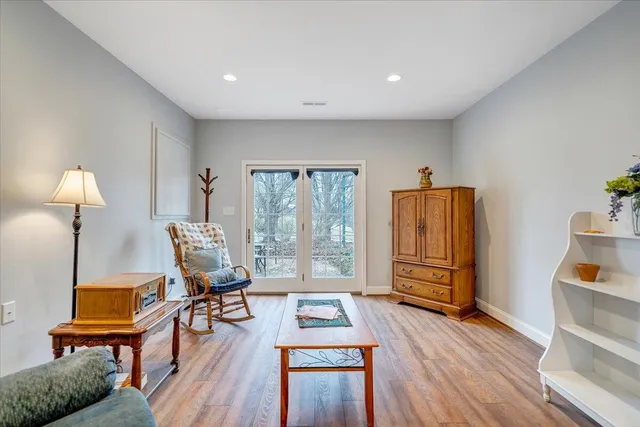 $724,950 | 185 Walnut Manor Drive, Fincastle, VA 24090