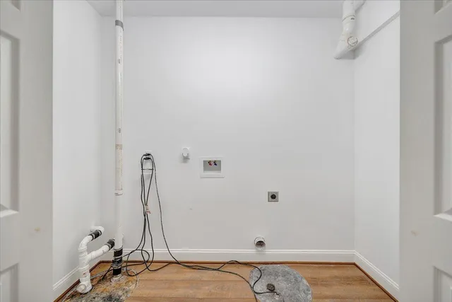 $724,950 | 185 Walnut Manor Drive, Fincastle, VA 24090