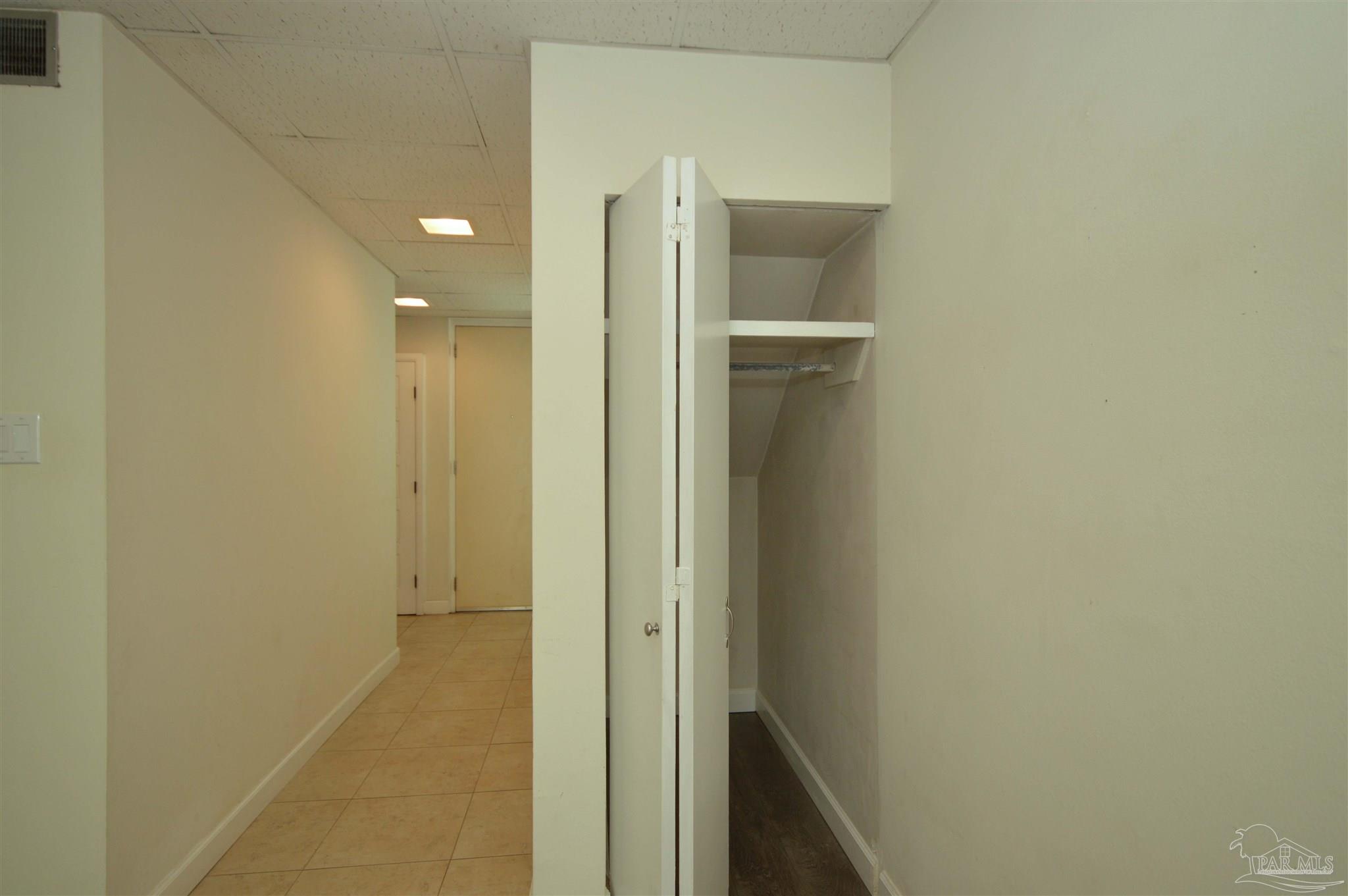 201 Pensacola Beach Road, Unit D17 Gulf Breeze, FL 32561 - Photo 15 of 59