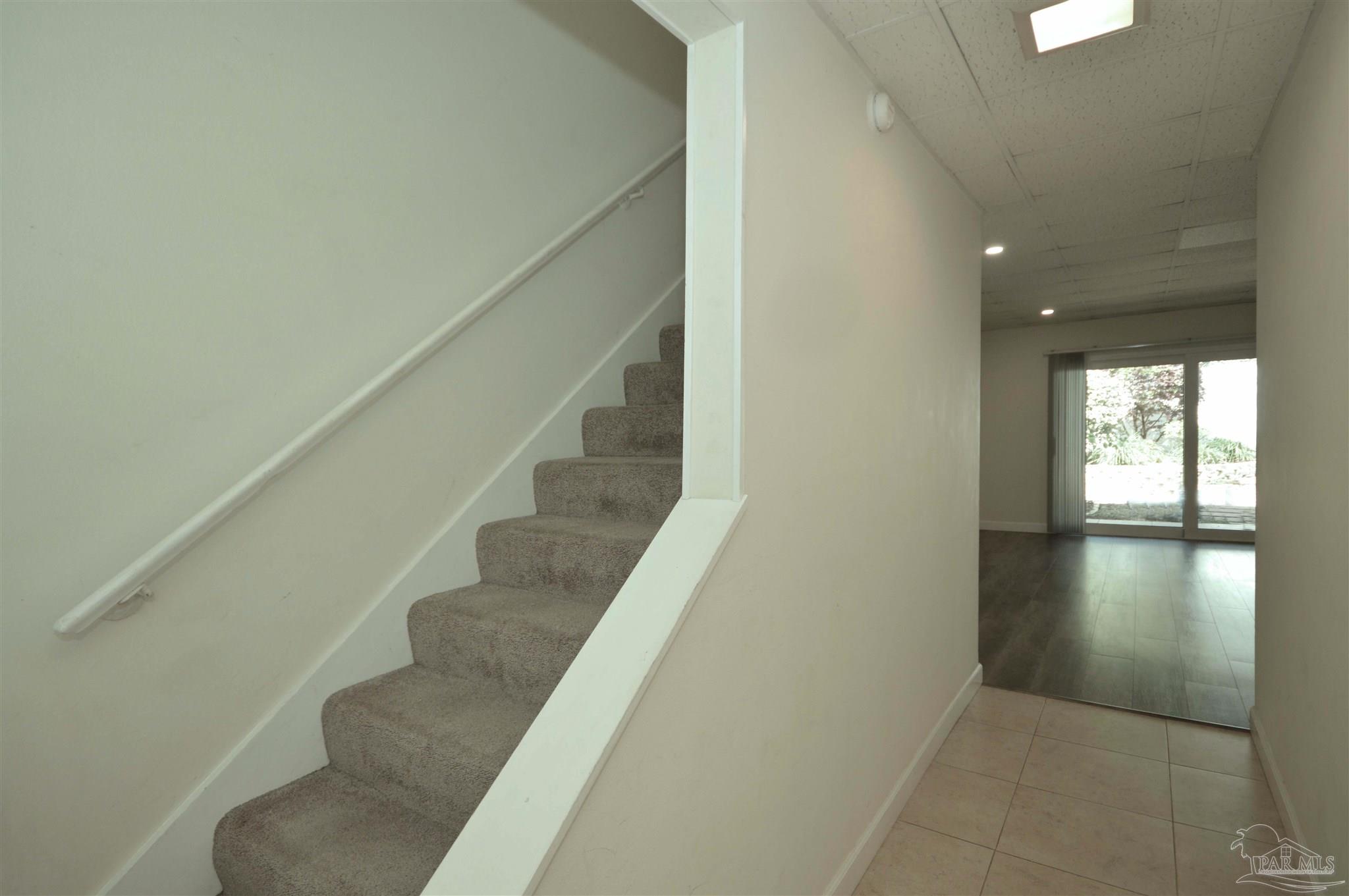 201 Pensacola Beach Road, Unit D17 Gulf Breeze, FL 32561 - Photo 21 of 59