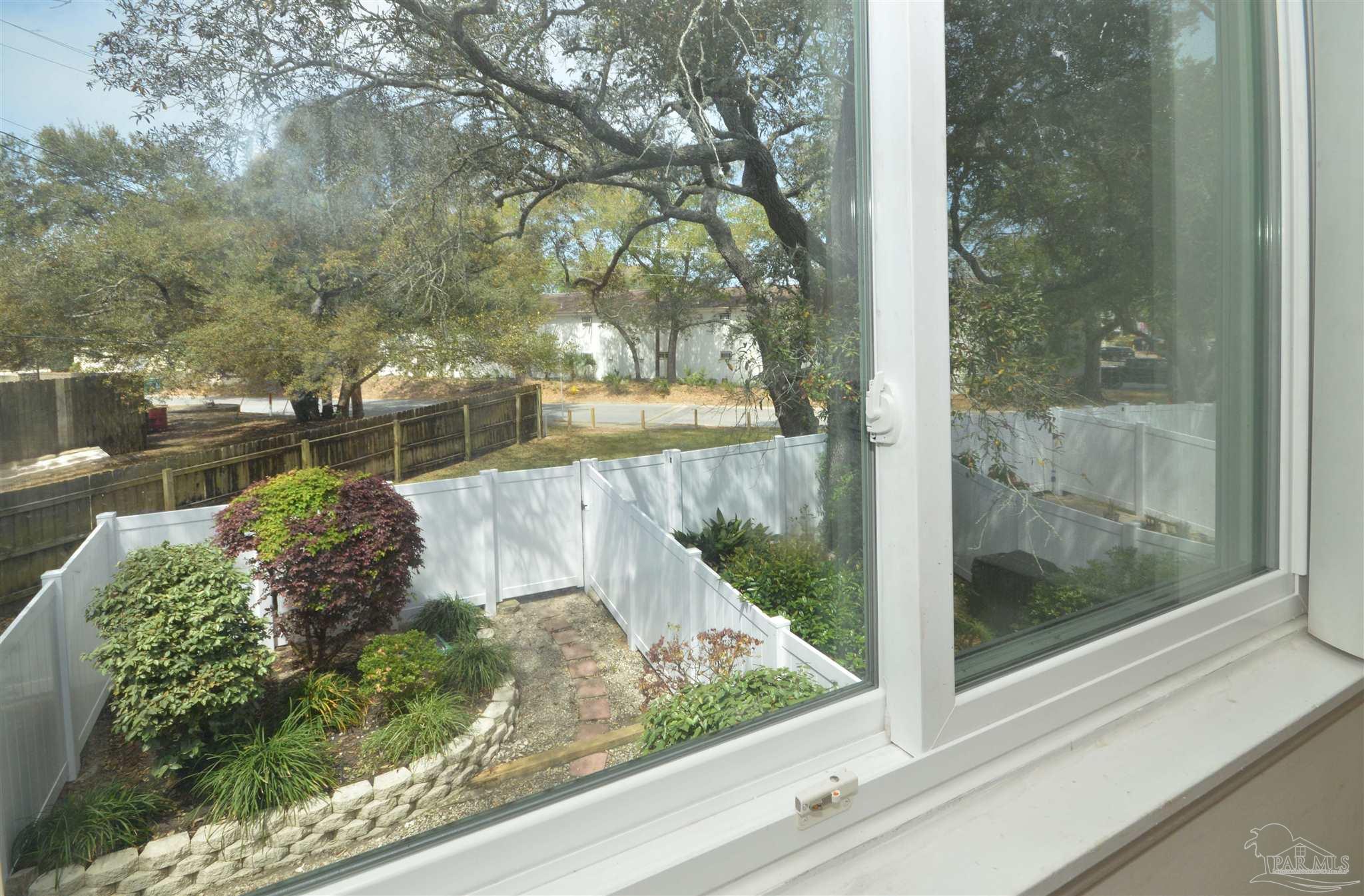 201 Pensacola Beach Road, Unit D17 Gulf Breeze, FL 32561 - Photo 33 of 59