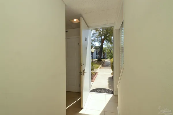 $225,000 | 201 Pensacola Beach Road, Unit D17, Gulf Breeze, FL 32561