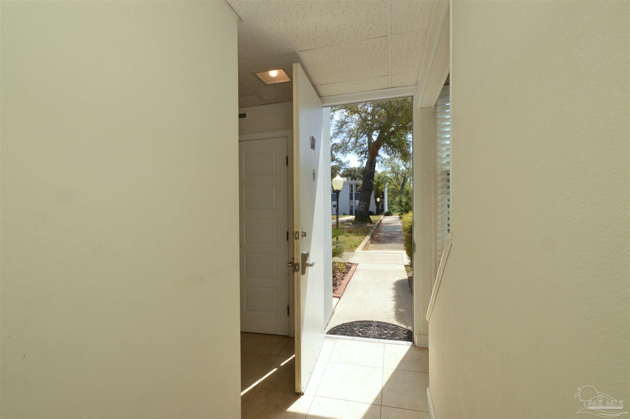 201 Pensacola Beach Road, Unit D17 Gulf Breeze, FL 32561 - Photo 6 of 59