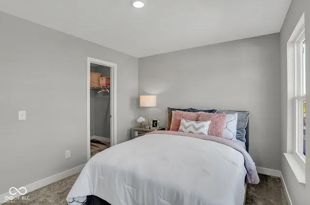 $1,895 | 7573 Marin Parkway, Cumberland, IN 46229