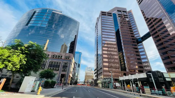 $1,950 | 114 West Adams Street, Unit 404, Phoenix, AZ 85003