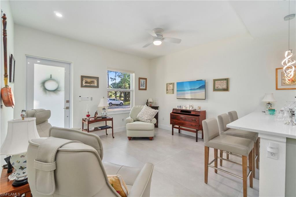 271 12th Avenue Northeast Naples, FL 34120 - Photo 17 of 35 Guest house