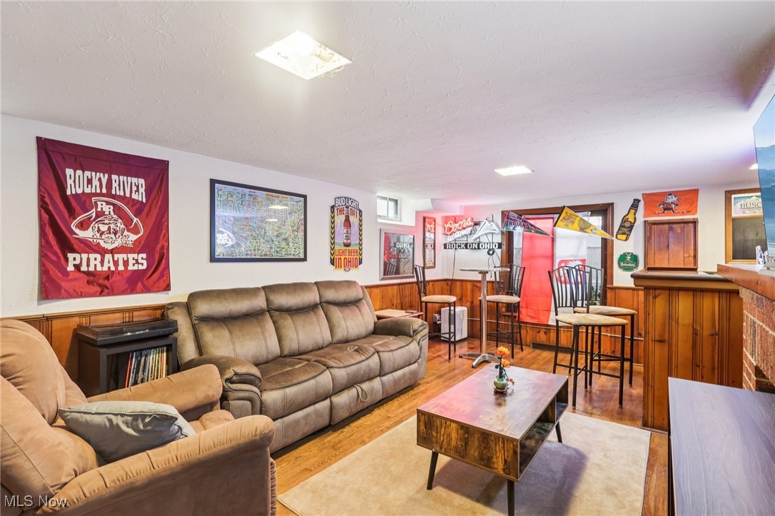 16001 Munn Road Cleveland, OH 44111 - Photo 25 of 38 Gallery Image 25