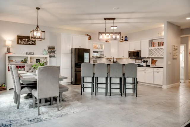 $750,000 | 4646 Island View Drive, Mound, MN 55364