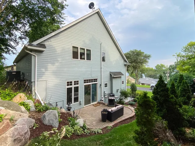 $750,000 | 4646 Island View Drive, Mound, MN 55364