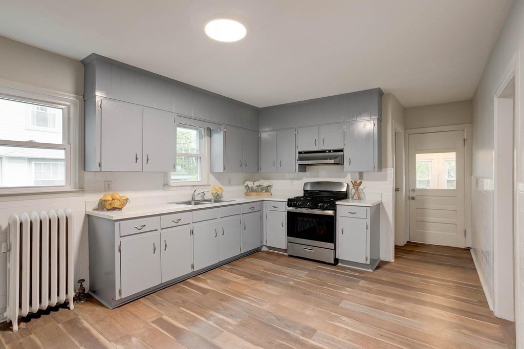 48 Summit Street Framingham, MA 01702 - Photo 5 of 15