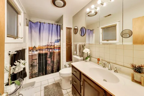 $474,500 | 1810 East Euclid Avenue, Arlington Heights, IL 60004