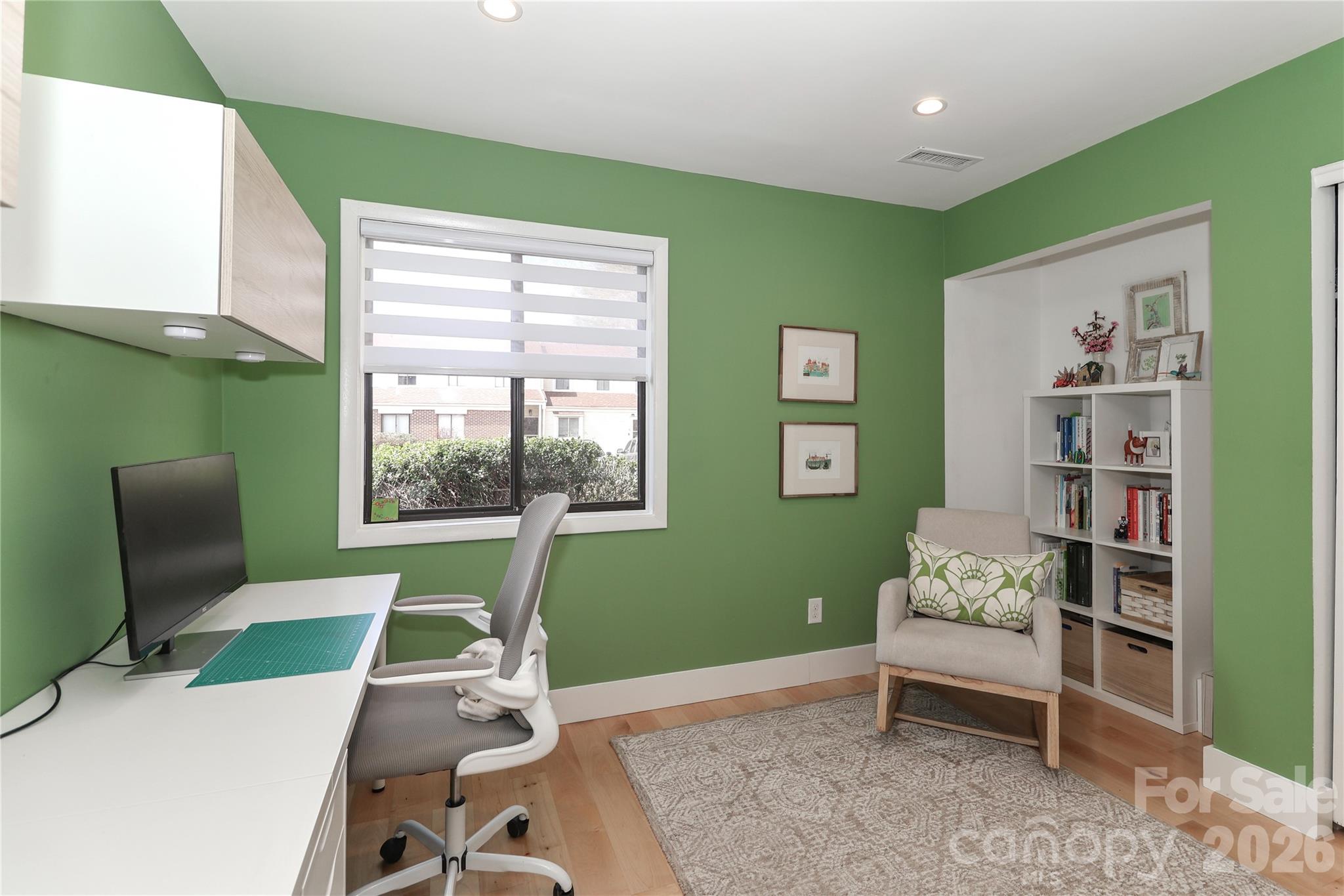 6622 Thermal Road Charlotte, NC 28211 - Photo 8 of 36 a workspace with furniture and a window