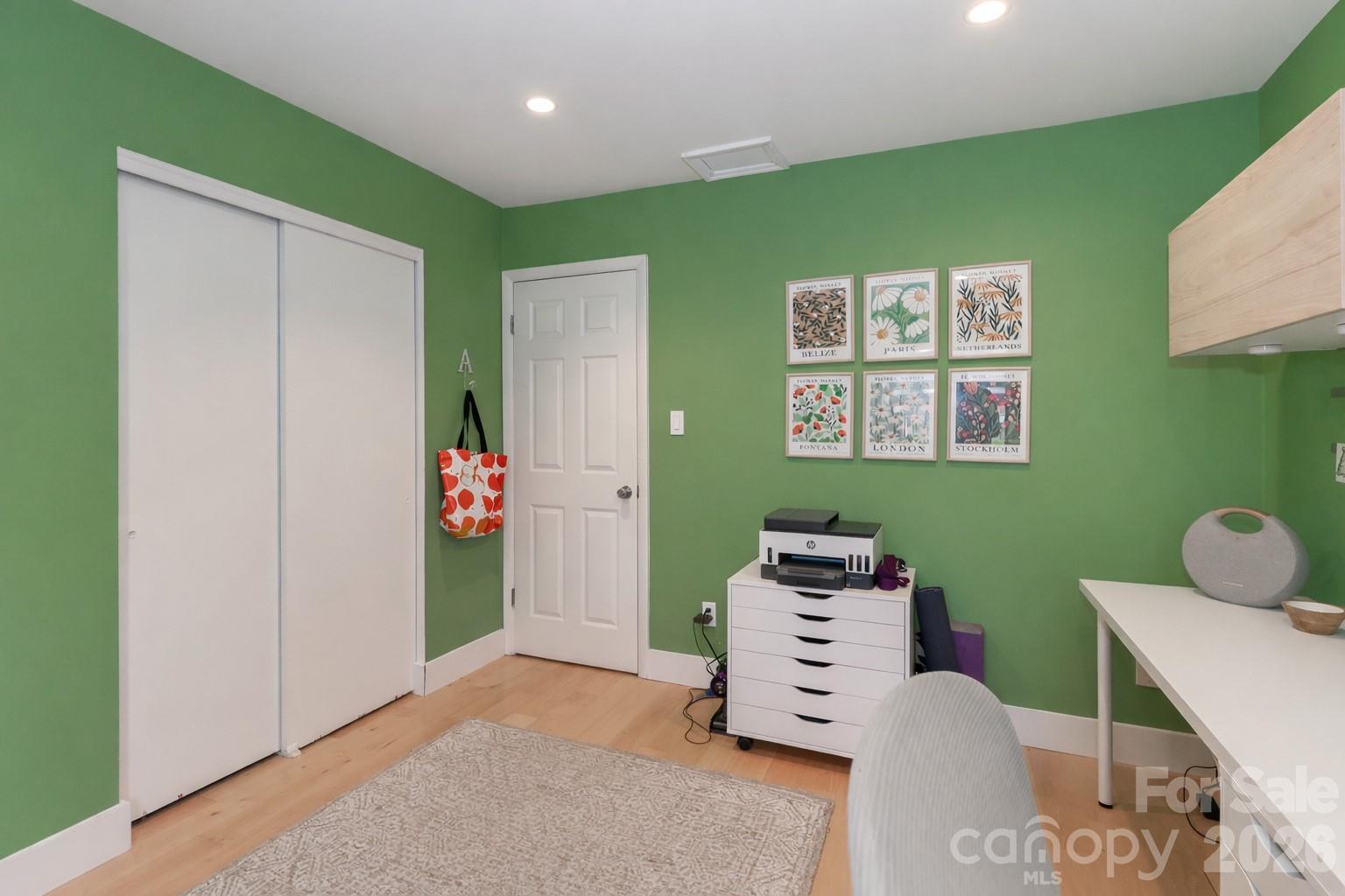 6622 Thermal Road Charlotte, NC 28211 - Photo 9 of 36 a room with furniture and a window