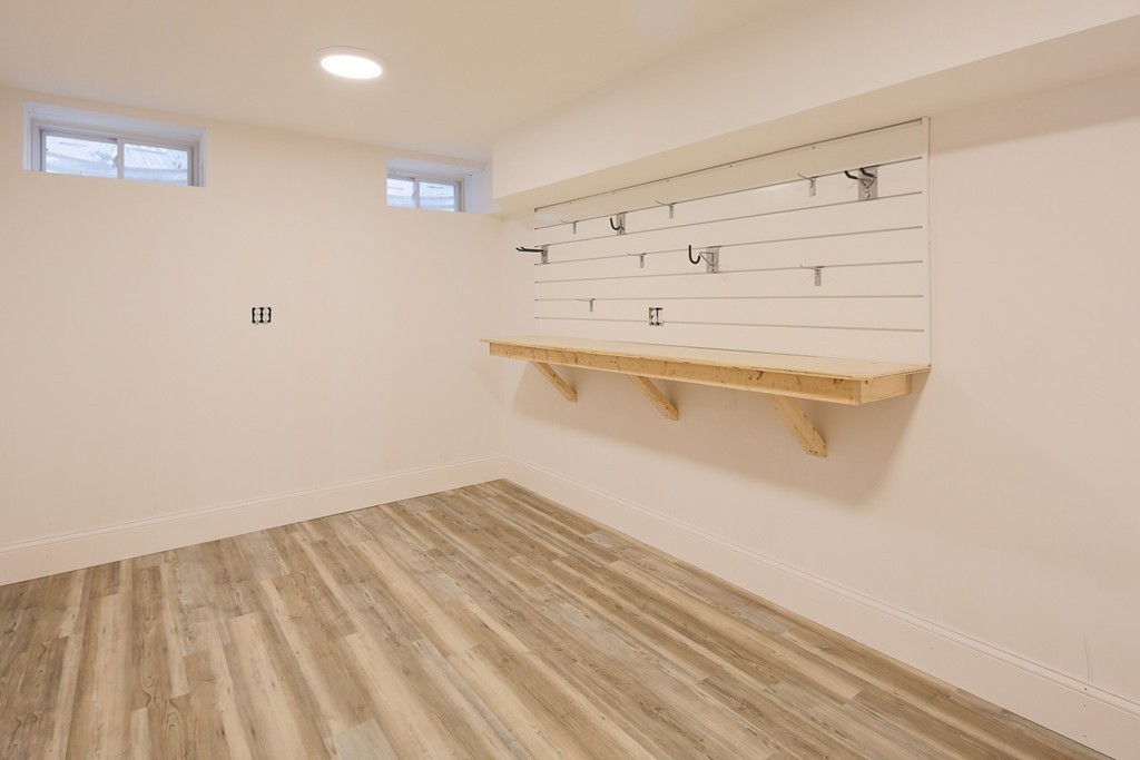 9 Holton Road Lexington, MA 02421 - Photo 20 of 27 a view of small space