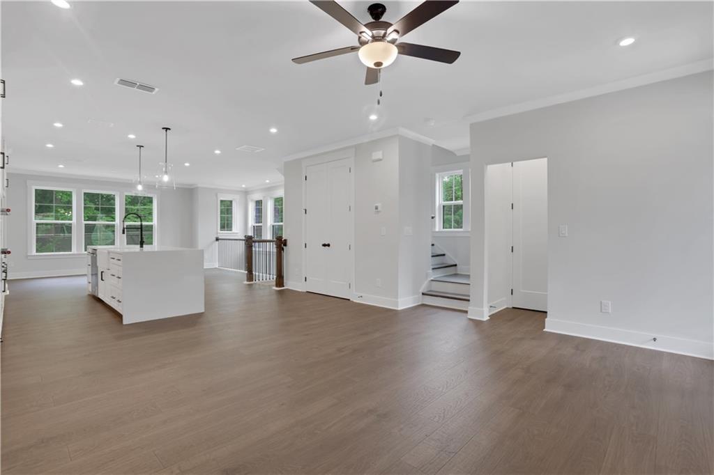 110 Bridgecrest Road Roswell, GA 30075 - Photo 18 of 64