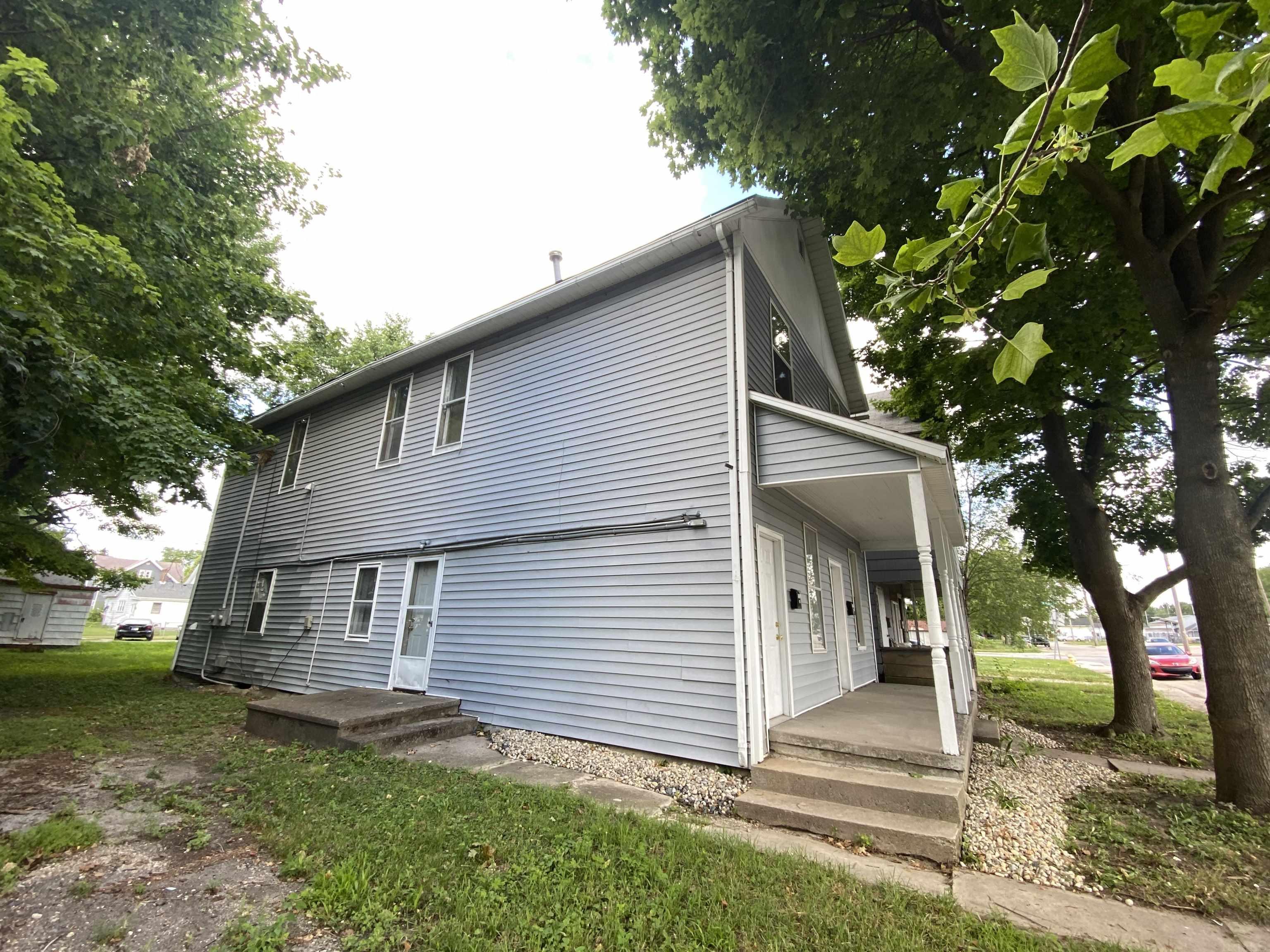 131 North 8th Street Decatur, IN 46733 - Photo 4 of 36