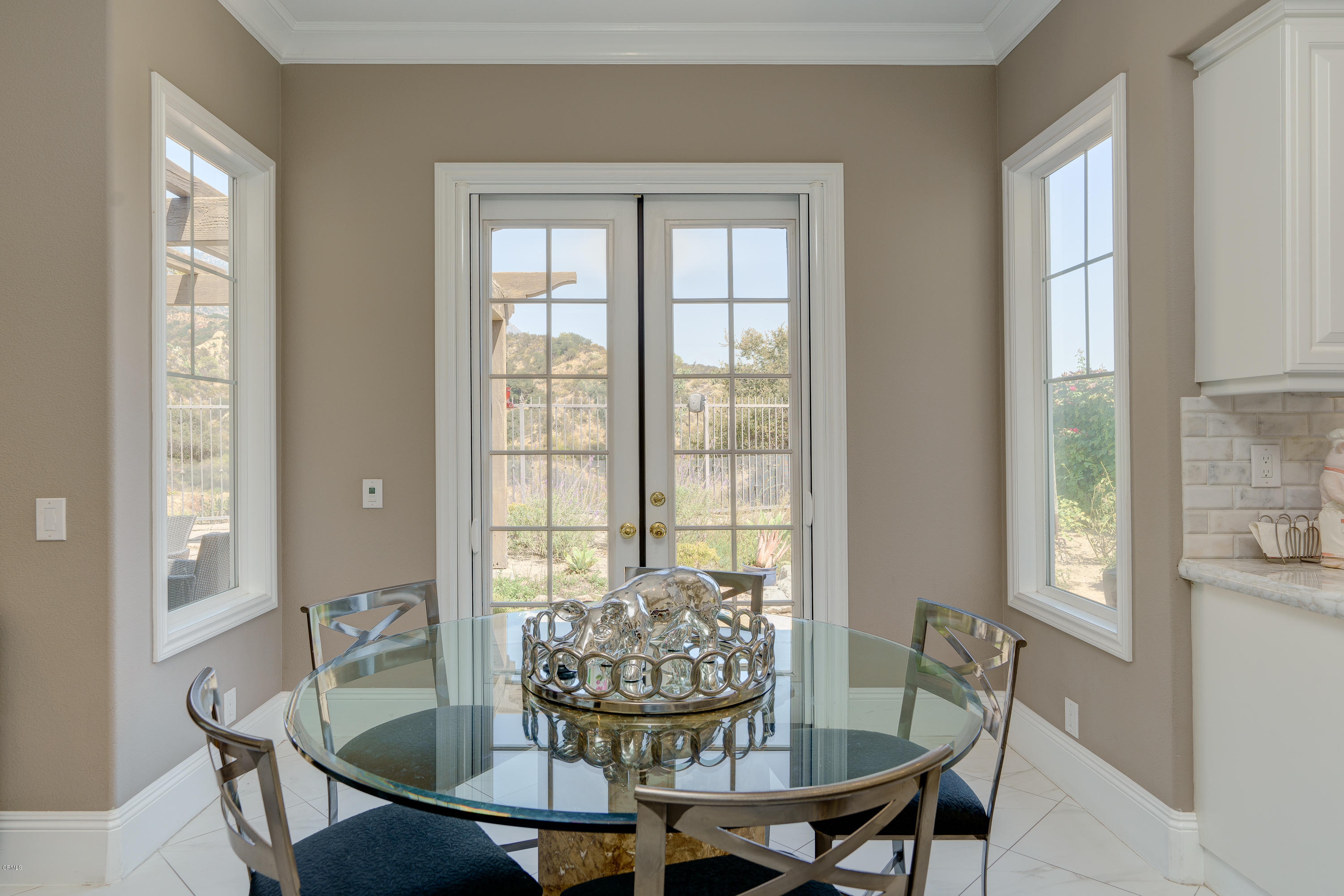 3718 Sunset Ridge Road Altadena, CA 91001 - Photo 17 of 65 egpimaging_3718SunsetRidgeINT_014_FLEXML