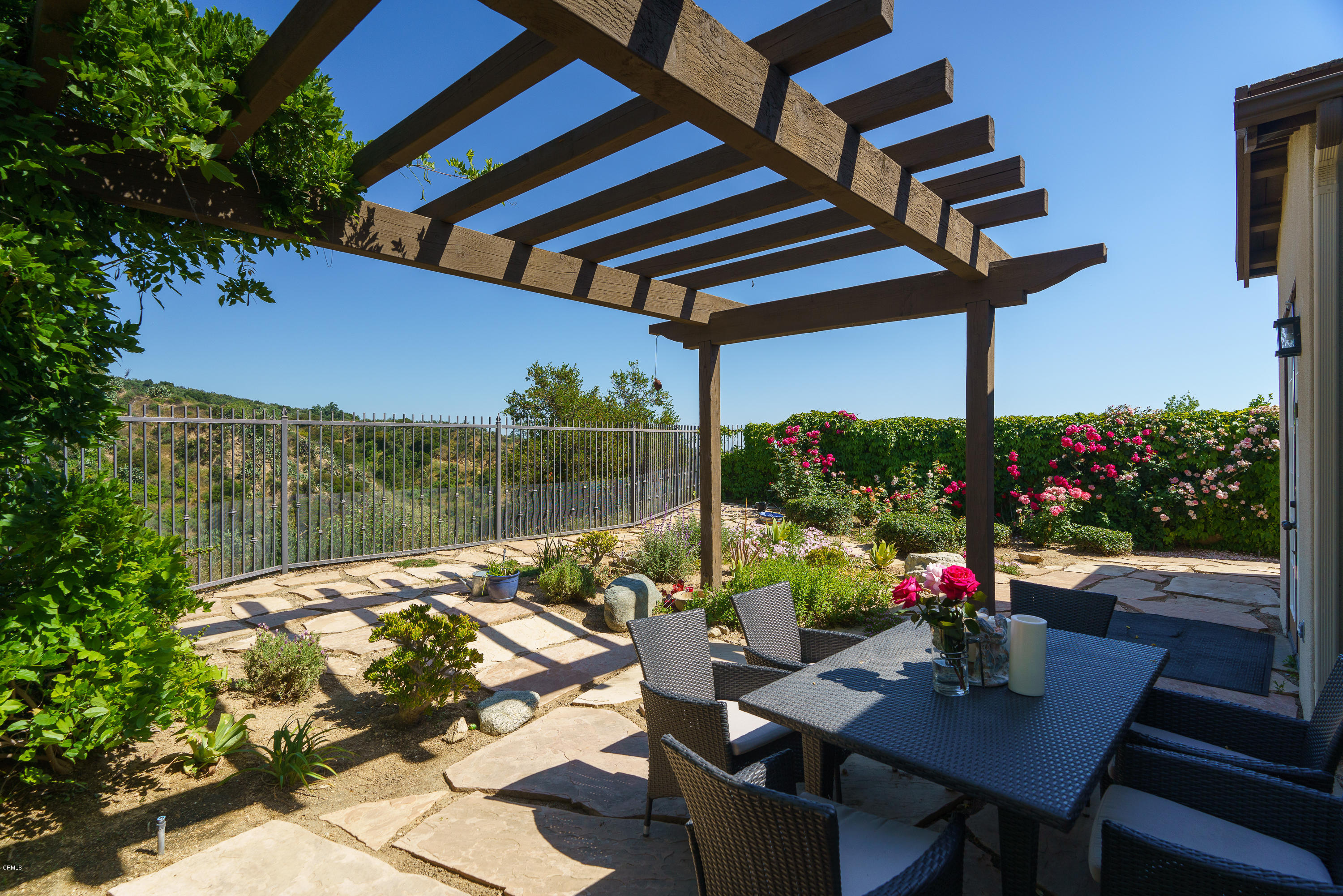 3718 Sunset Ridge Road Altadena, CA 91001 - Photo 18 of 65 egpimaging_3718SunsetRidgeEXT_022_FLEXML