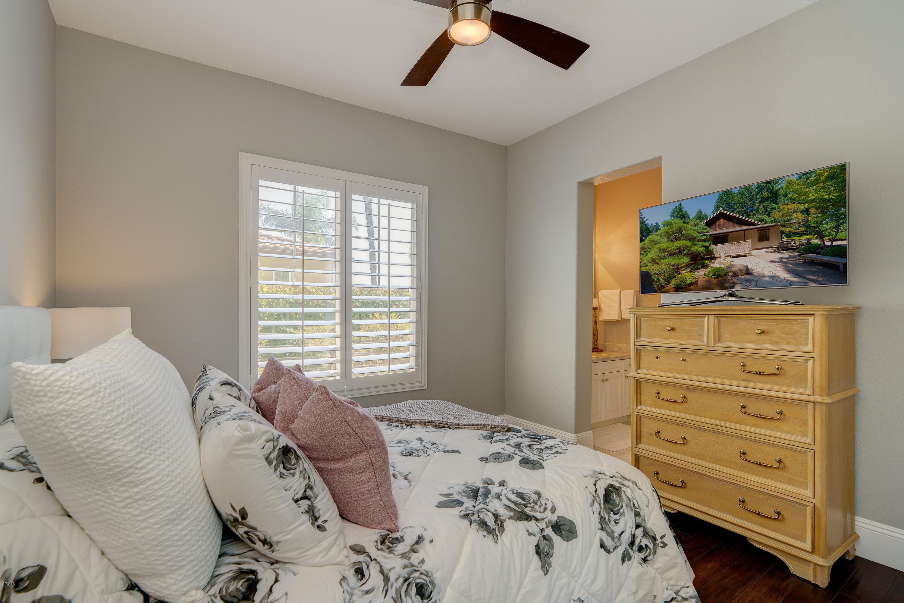 3718 Sunset Ridge Road Altadena, CA 91001 - Photo 39 of 65 egpimaging_3718SunsetRidgeINT_033_FLEXML