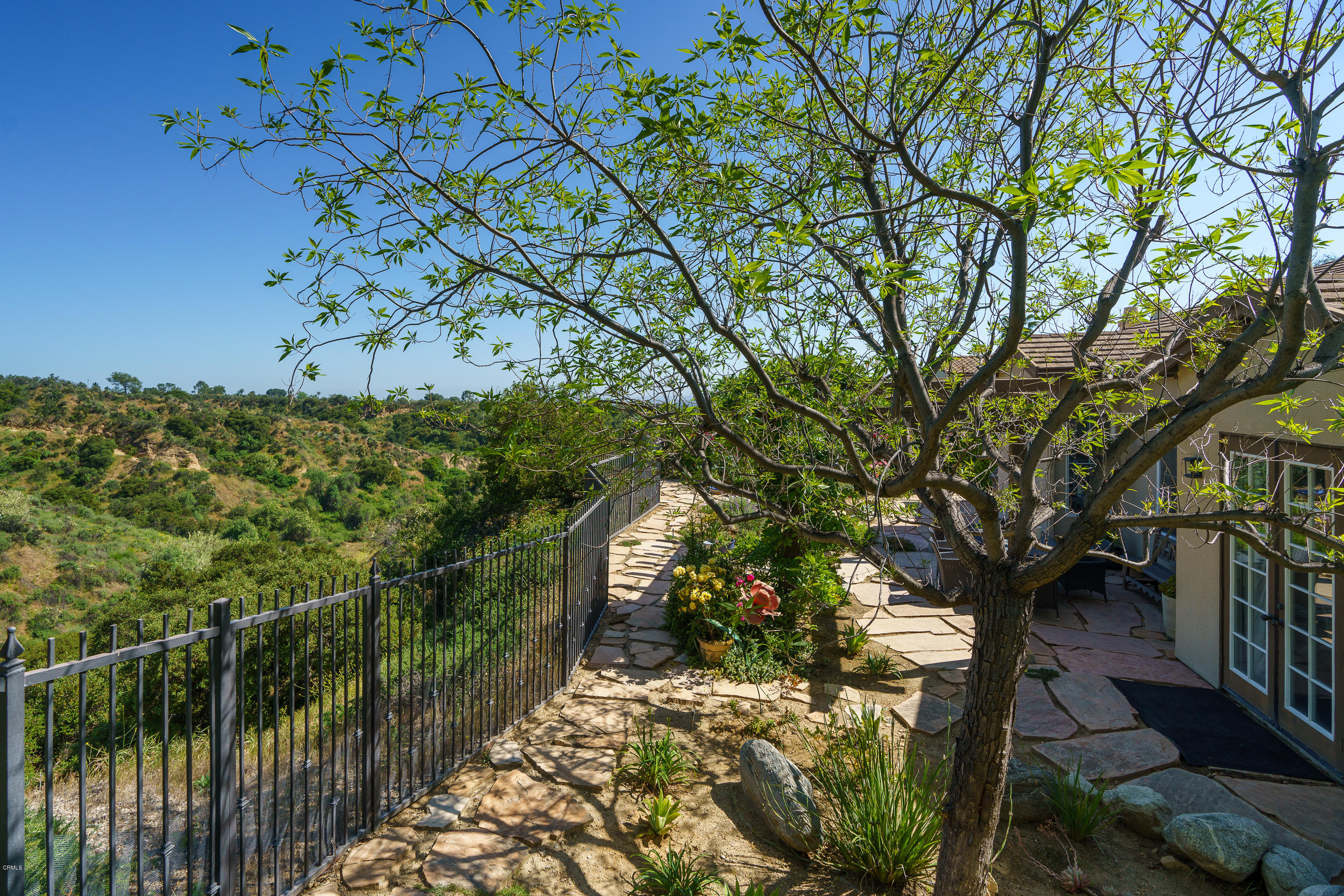 3718 Sunset Ridge Road Altadena, CA 91001 - Photo 59 of 65 egpimaging_3718SunsetRidgeEXT_026_FLEXML