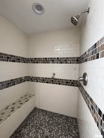 $169,900 | 524 Rosehill Avenue, Springfield, IL 62704