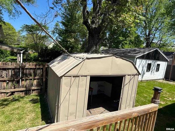 $169,900 | 524 Rosehill Avenue, Springfield, IL 62704