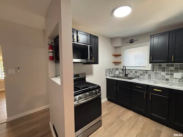 $169,900 | 524 Rosehill Avenue, Springfield, IL 62704