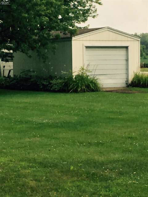 13186 North Linden Road Clio, MI 48420 - Photo 39 of 42 20452574-38.JPG