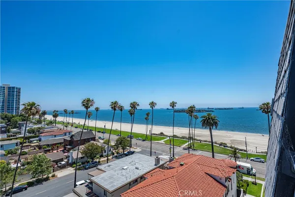 $979,000 | 2601 East Ocean Boulevard, Unit 807, Long Beach, CA 90803