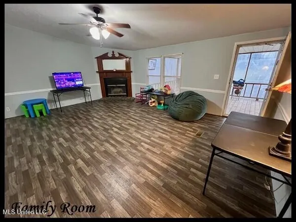 $189,900 | 5089 Sees Chapel Road, Crenshaw, MS 38621