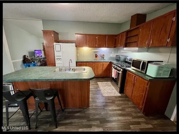 $189,900 | 5089 Sees Chapel Road, Crenshaw, MS 38621