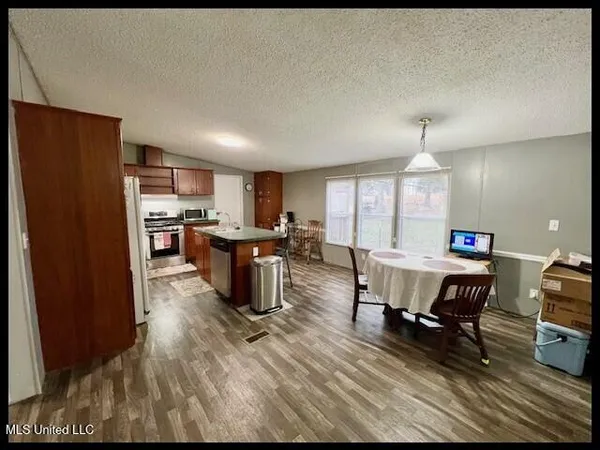 $189,900 | 5089 Sees Chapel Road, Crenshaw, MS 38621