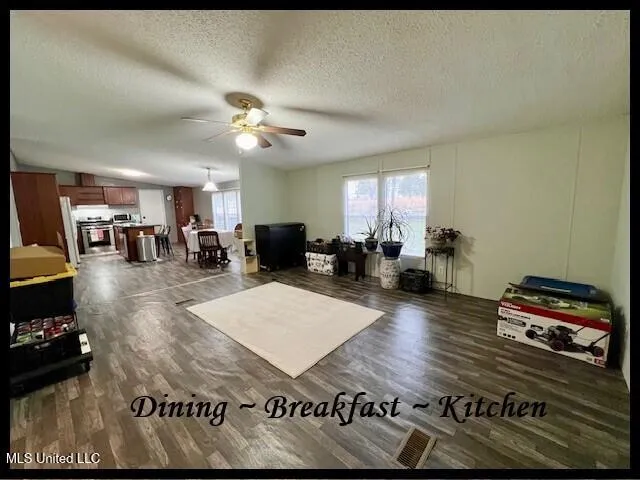 $220,000 | 5089 Sees Chapel Road, Crenshaw, MS 38621