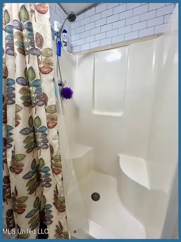 $220,000 | 5089 Sees Chapel Road, Crenshaw, MS 38621