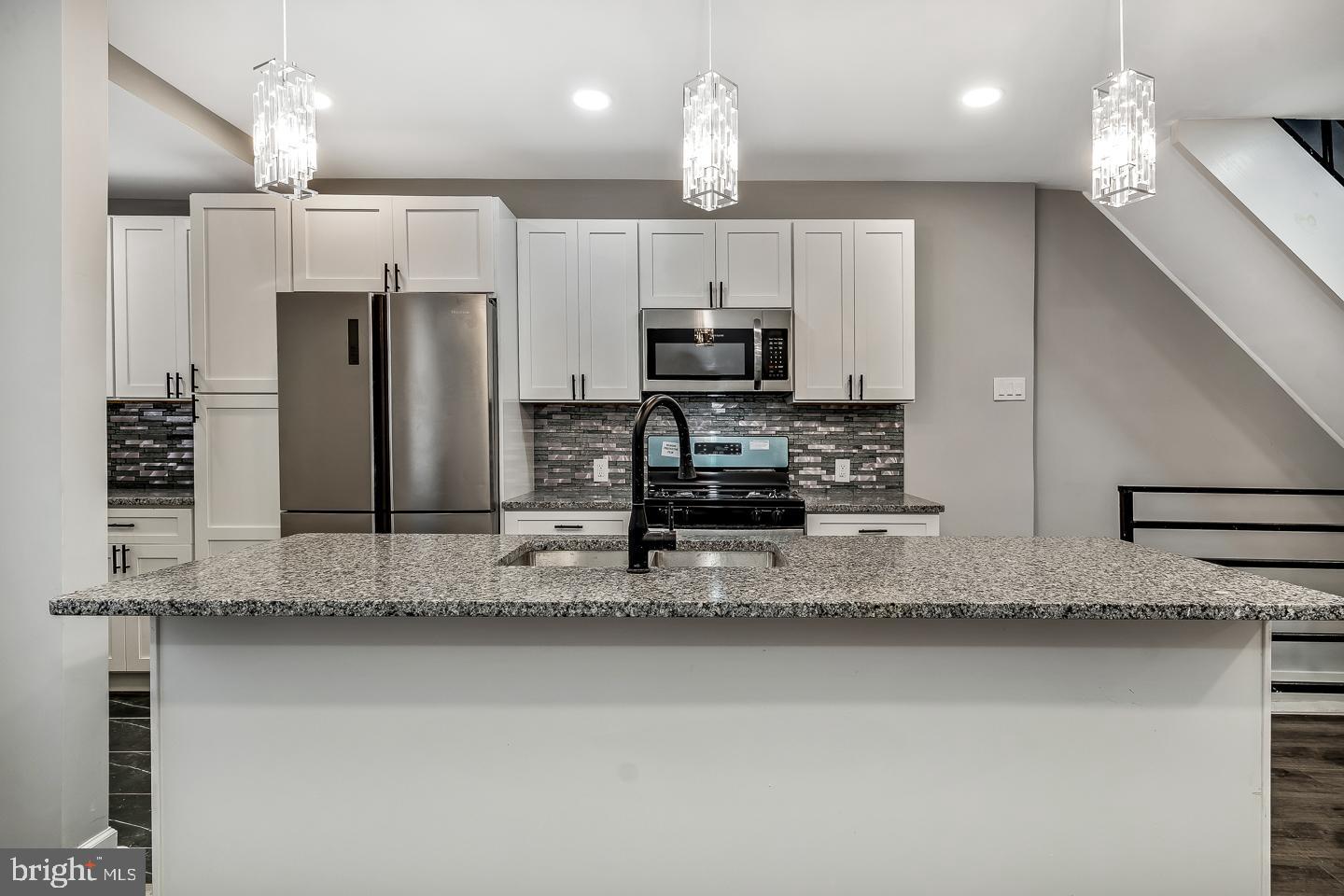 5644 Belmar Street Philadelphia, PA 19143 - Photo 11 of 29