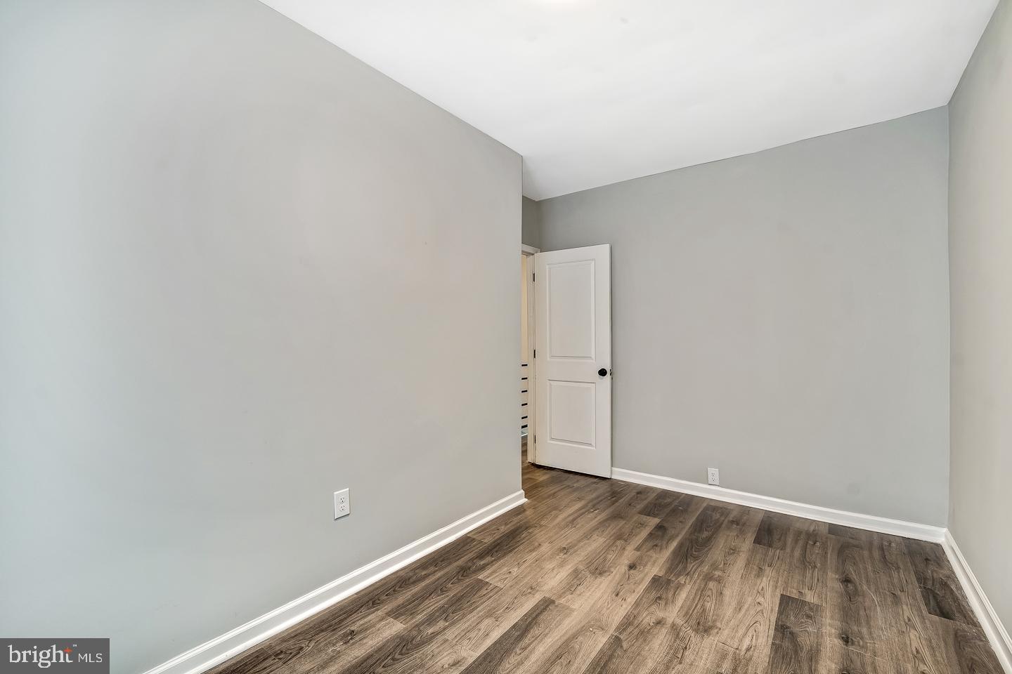 5644 Belmar Street Philadelphia, PA 19143 - Photo 15 of 29