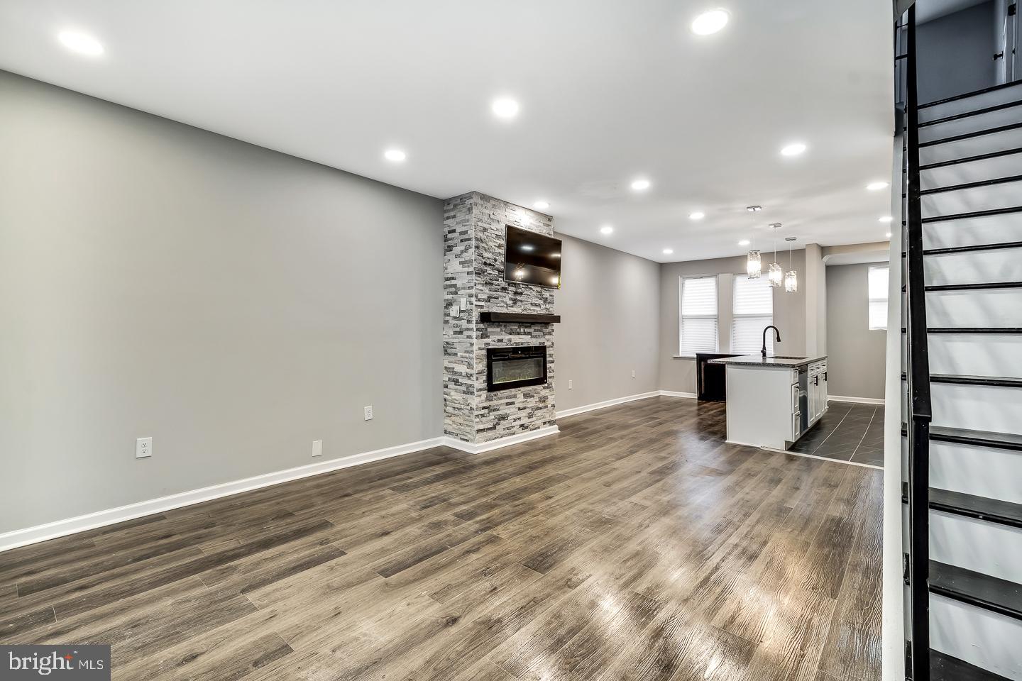5644 Belmar Street Philadelphia, PA 19143 - Photo 5 of 29