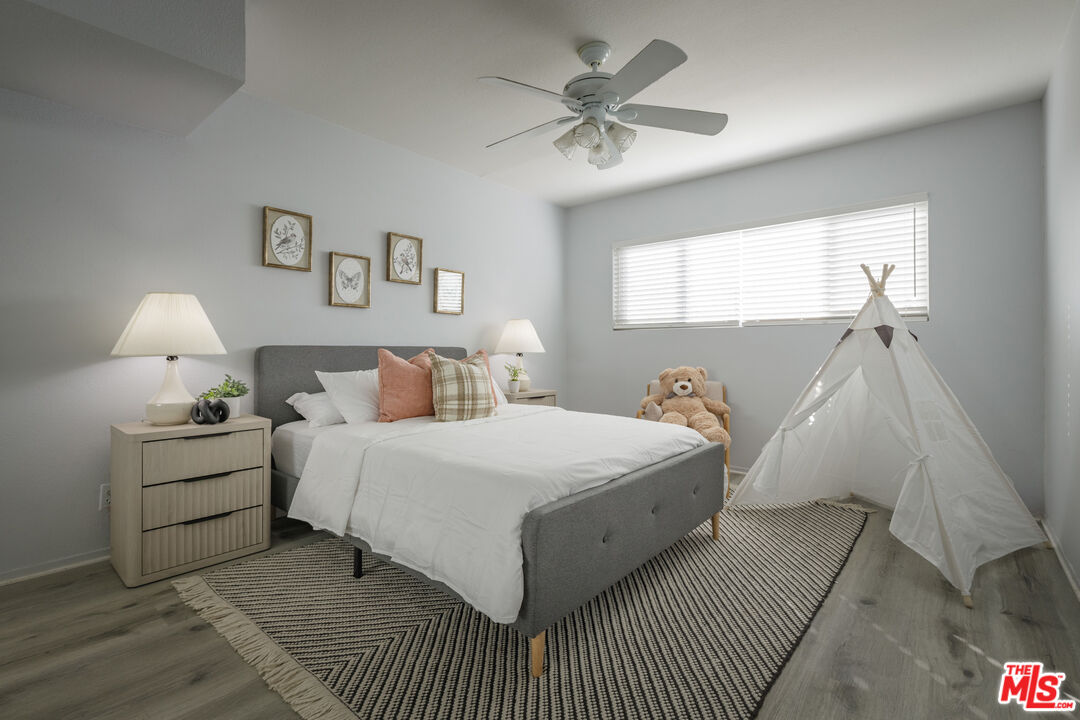 4829 Whitsett Avenue, Unit 301 Valley Village, CA 91607 - Photo 22 of 37