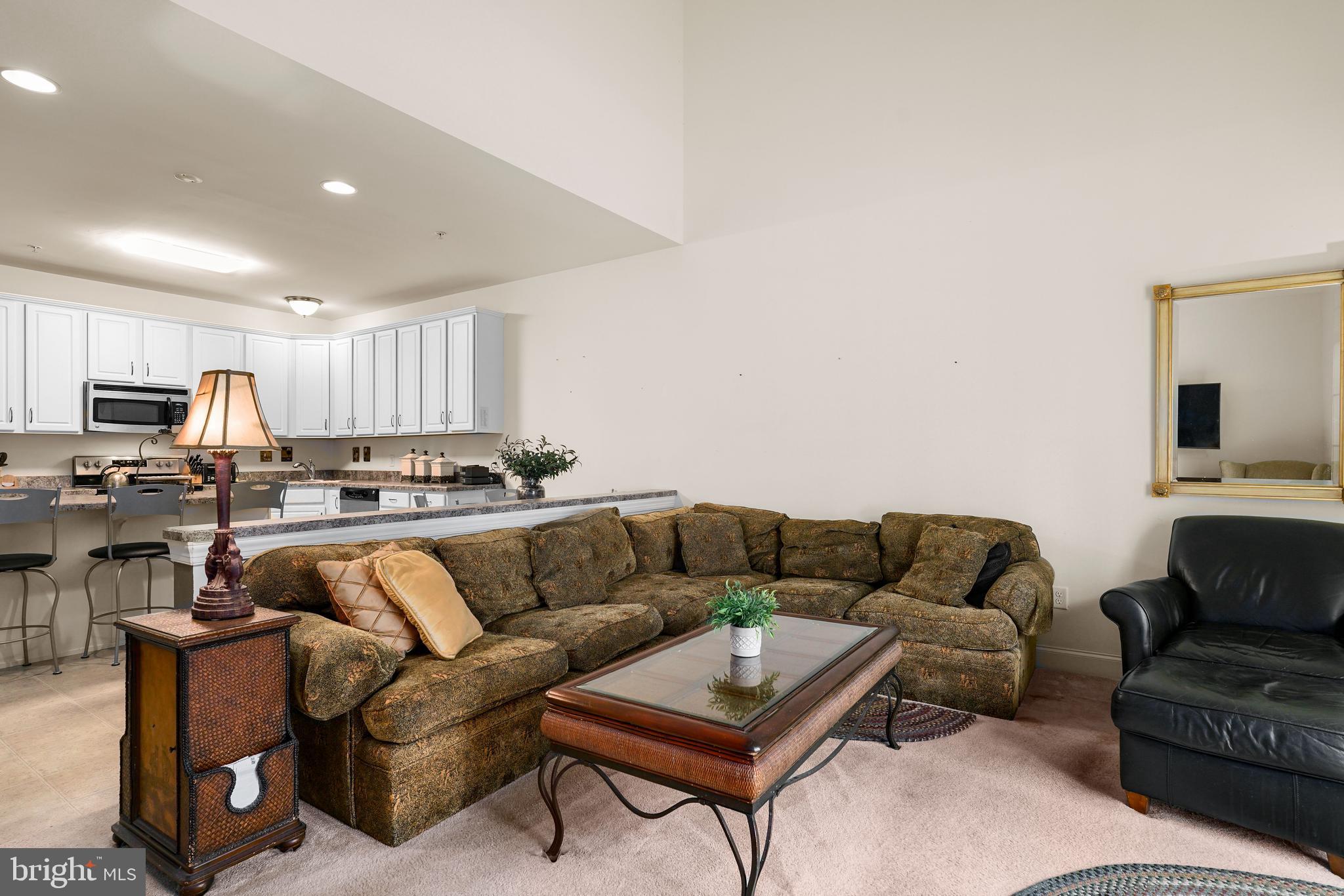 34 Fountainview Drive Newark, DE 19713 - Photo 3 of 17