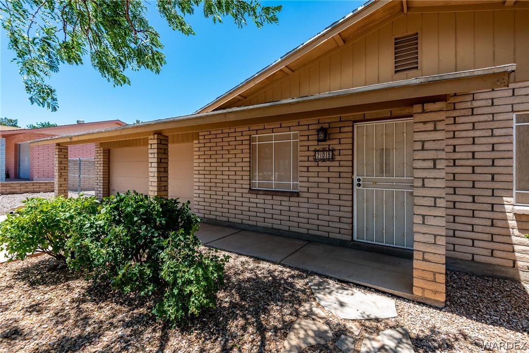 705 Ridgecrest Drive Kingman, AZ 86409 - Photo 8 of 37 Gallery Image 8