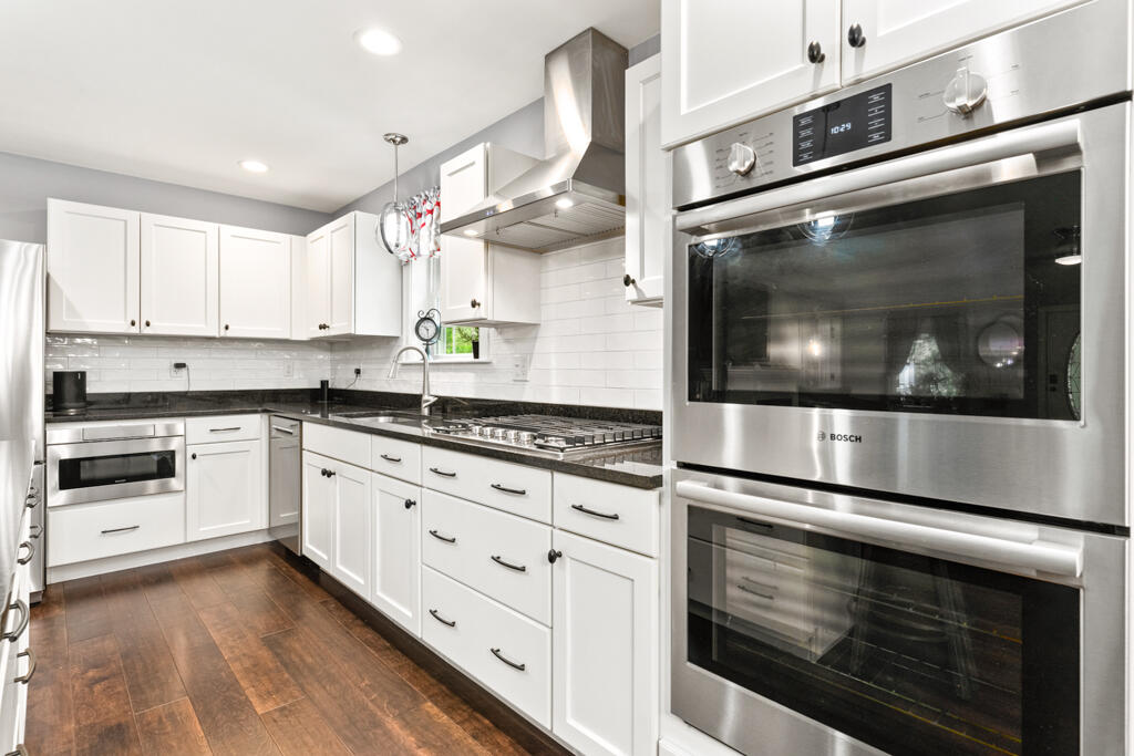 95 Tarbox Lane Buxton, ME 04093 - Photo 4 of 69 DSC07508