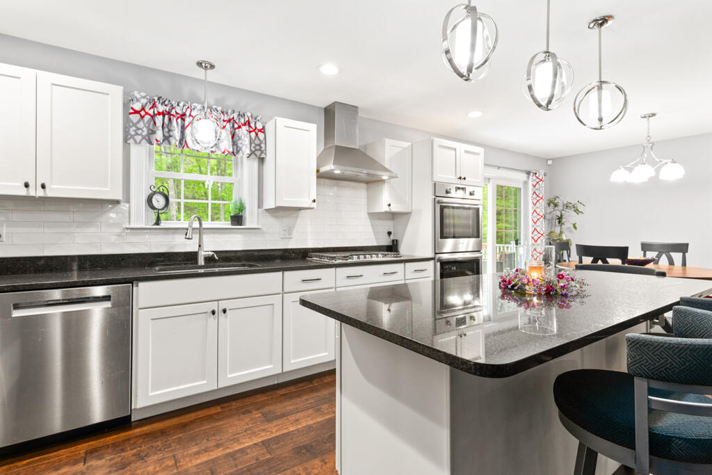 95 Tarbox Lane Buxton, ME 04093 - Photo 9 of 69 DSC07488