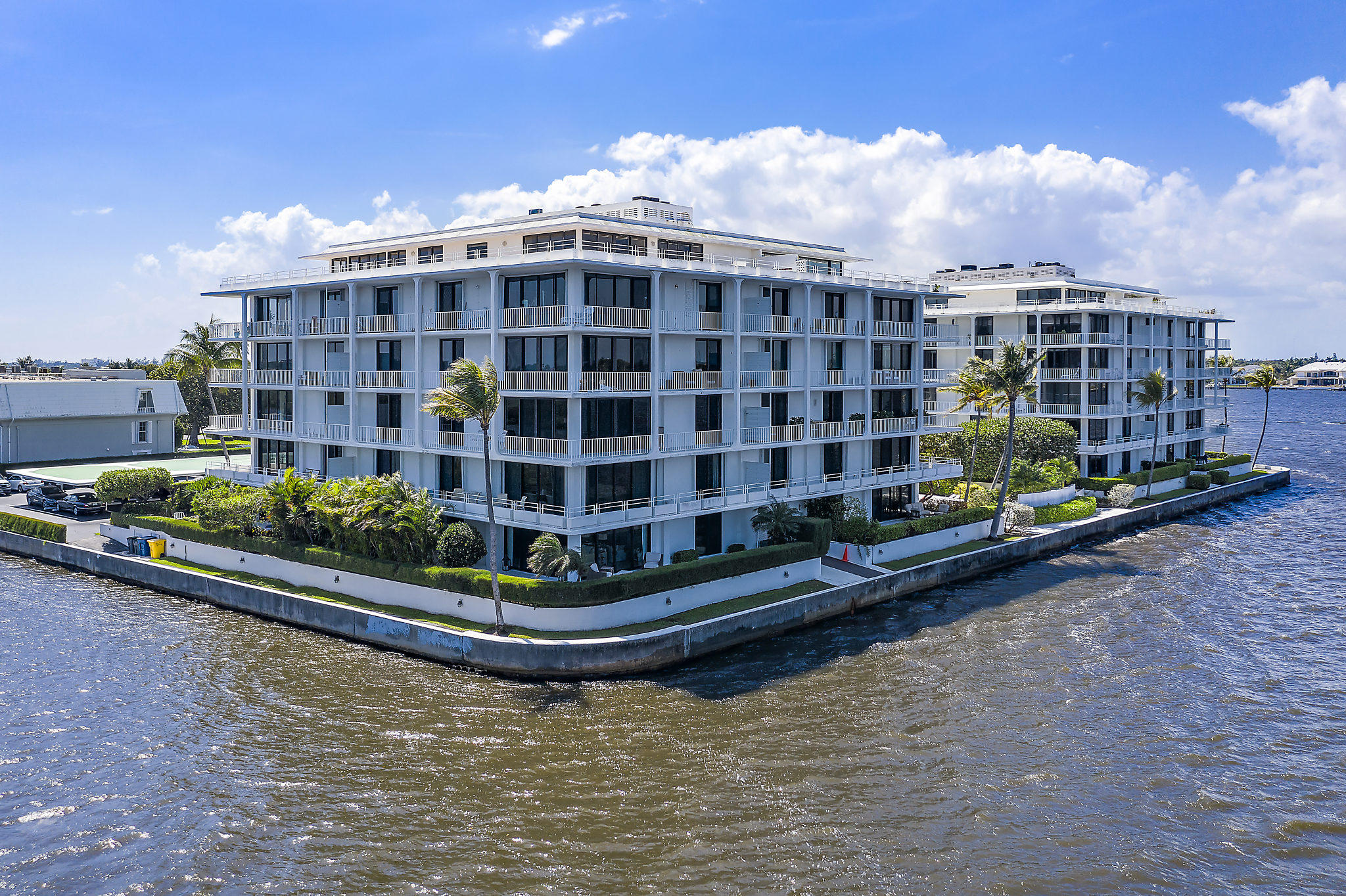 2155 Ibis Isle Road East, Unit TE Palm Beach, FL 33480 - Photo 31 of 39 011-2155IbisIsleRoad-FL-small