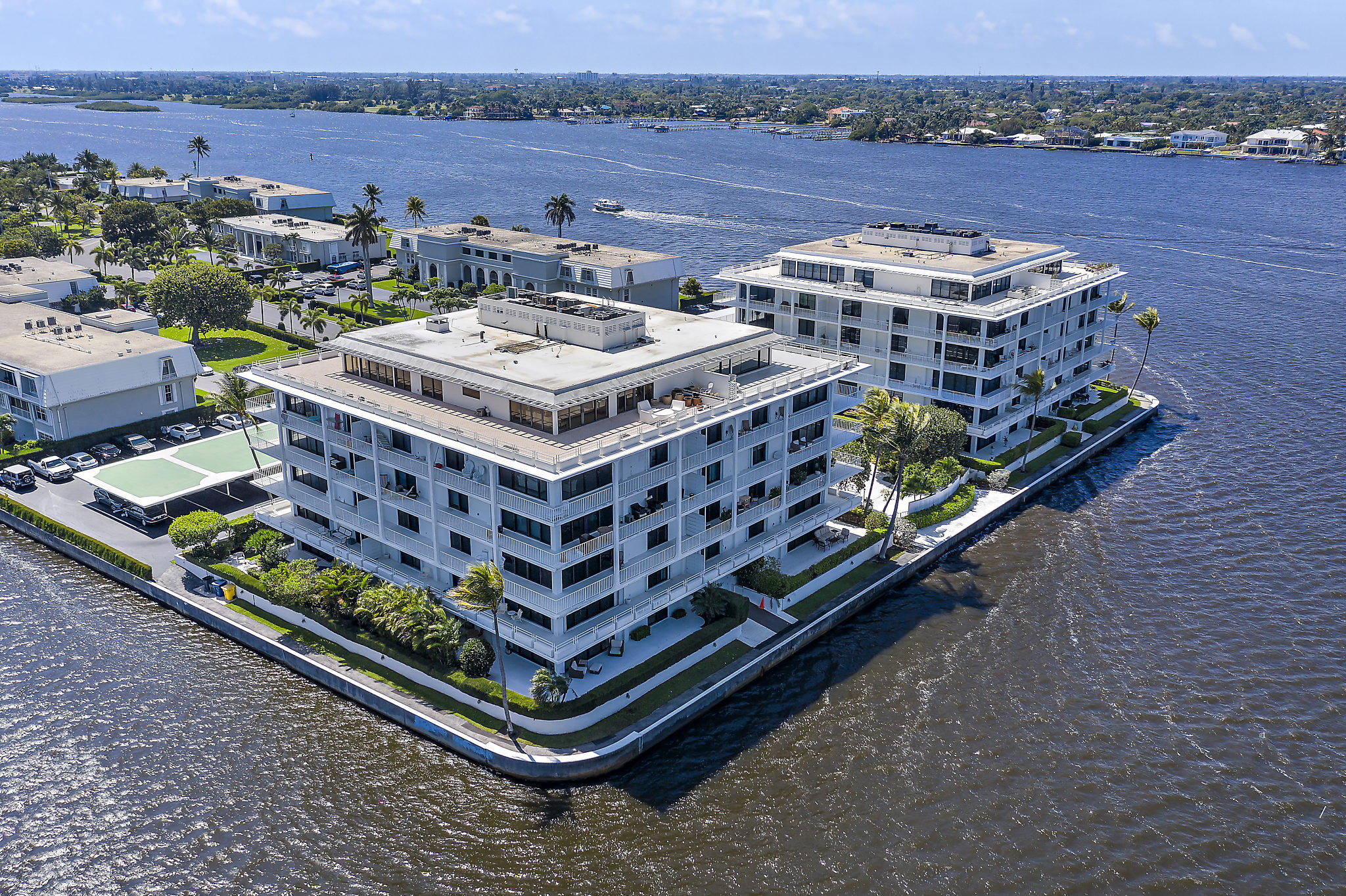 2155 Ibis Isle Road East, Unit TE Palm Beach, FL 33480 - Photo 32 of 39 012-2155IbisIsleRoad-FL-small