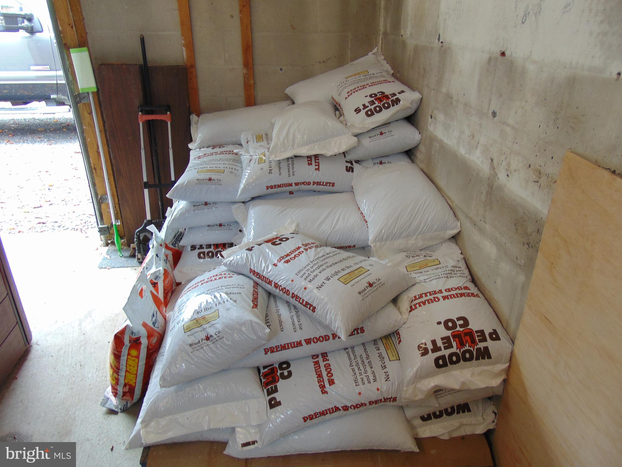 1710 Bayview Road Shady Side, MD 20764 - Photo 20 of 104 1 ton of pellets for pellet stove