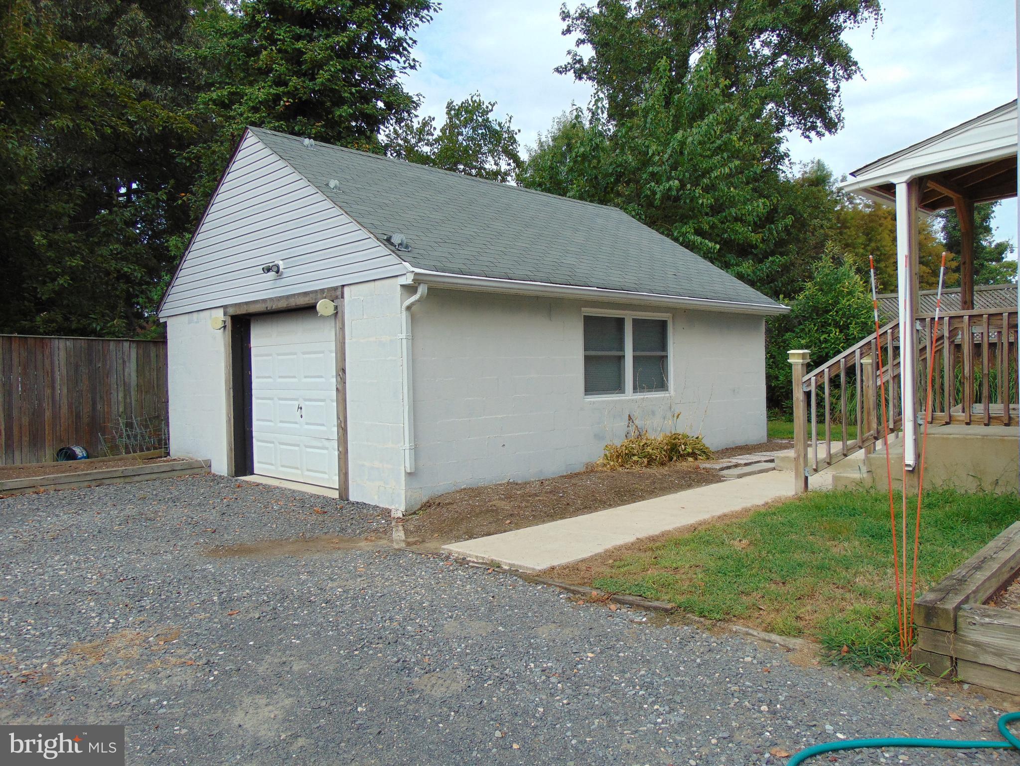 1710 Bayview Road Shady Side, MD 20764 - Photo 8 of 104 Detached one car garage.